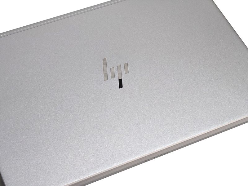 Windows11 64bit】【Core i5-1235U】【メモリー16GB】【SSD512GB