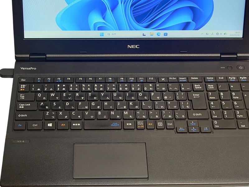 Windows11 64bit】【Core i5-8350U】【メモリー16GB】【SSD256GB