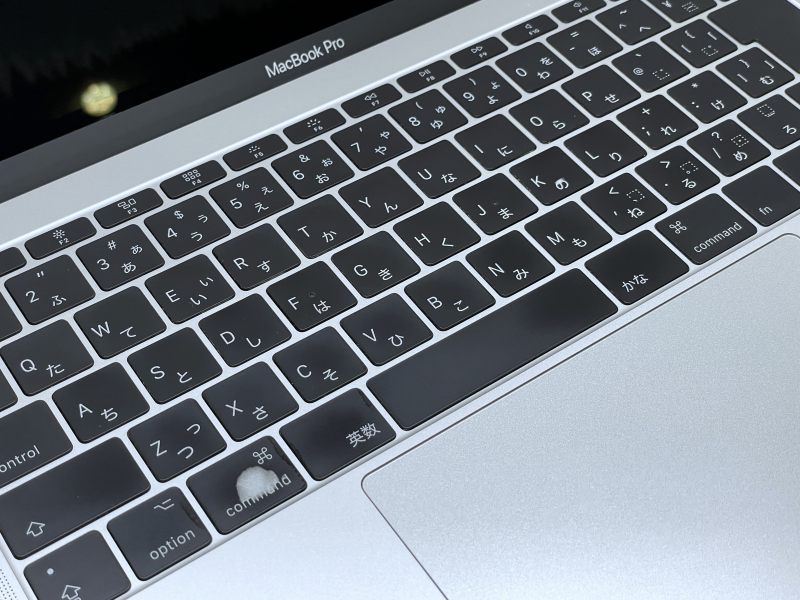 【訳あり品】【WEBカメラ】【Core i7-6660U】【メモリー16GB】【SSD256GB】【無線LAN】【13インチ液晶】【ノートパソコン】【中古】【下北沢店発】apple MacBook Pro (13インチ,2016,Thunderbolt3x2) （4020867）