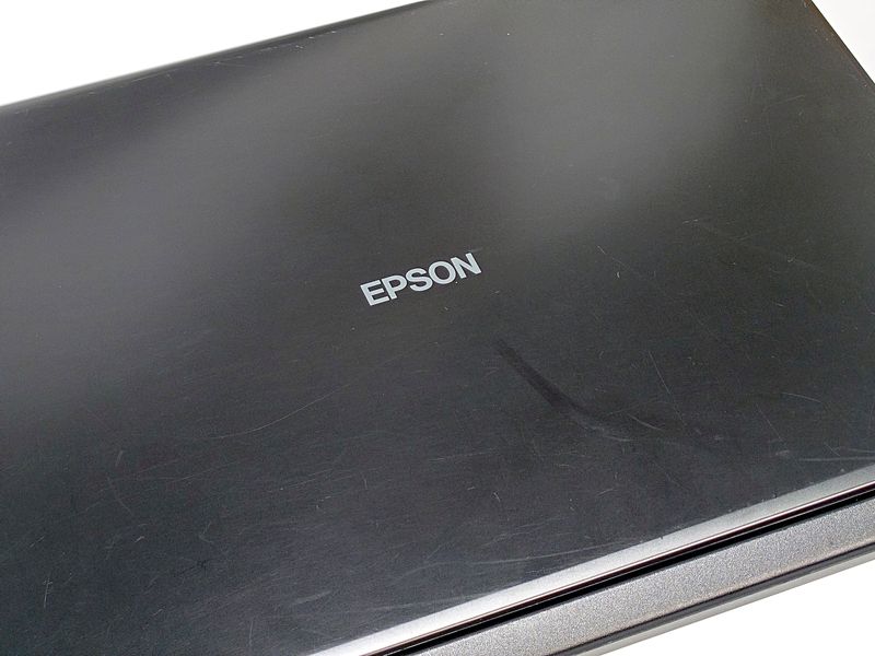 Windows11 64bit】【Core i3-8145U】【メモリー8GB】【SSD512GB