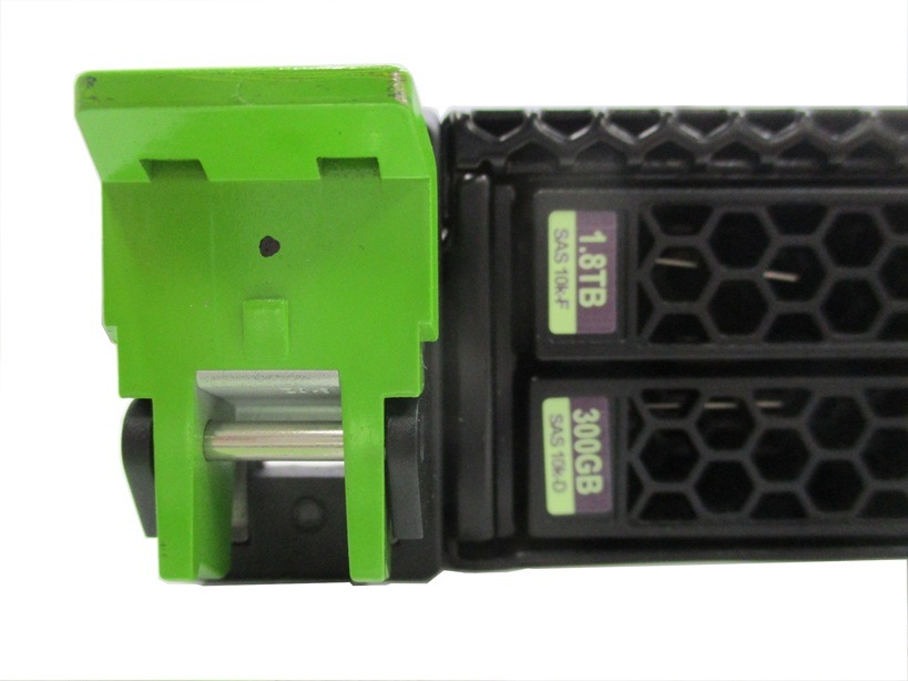 【中古】【単体】【OS無】【Xeon Silver 4210R】【メモリ 32GB】富士通 PRIMERGY RX2530 M5（1921362）