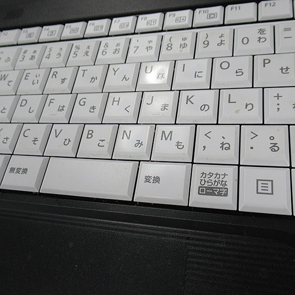 【Windows11 64bit】【WEBカメラ】【テンキー付】【Core i5-1235U】【メモリー16GB】【SSD256GB】【無線LAN】【DVDマルチ】【15インチ液晶】【ノートパソコン】【中古】富士通 LIFEBOOK A5512/KX （1406589）