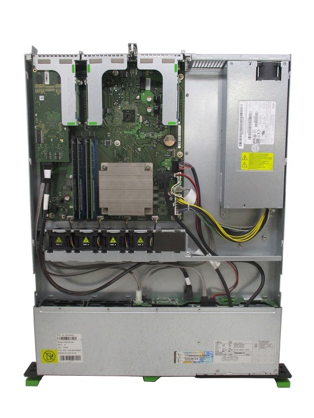 【中古】【単体】【OS無】【Xeon E3-1220v3】【メモリ 16GB】富士通 PRIMERGY RX100 S8 （1921244）