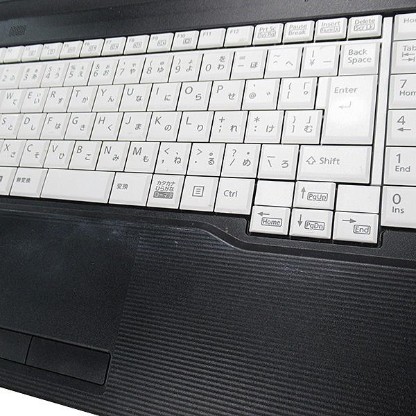 【Windows11 64bit】【WEBカメラ】【テンキー付】【Core i5-1135G7】【メモリー16GB】【SSD256GB】【無線LAN】【DVDマルチ】【15インチ液晶】【ノートパソコン】【中古】富士通 LIFEBOOK A5511/HX （1406571）