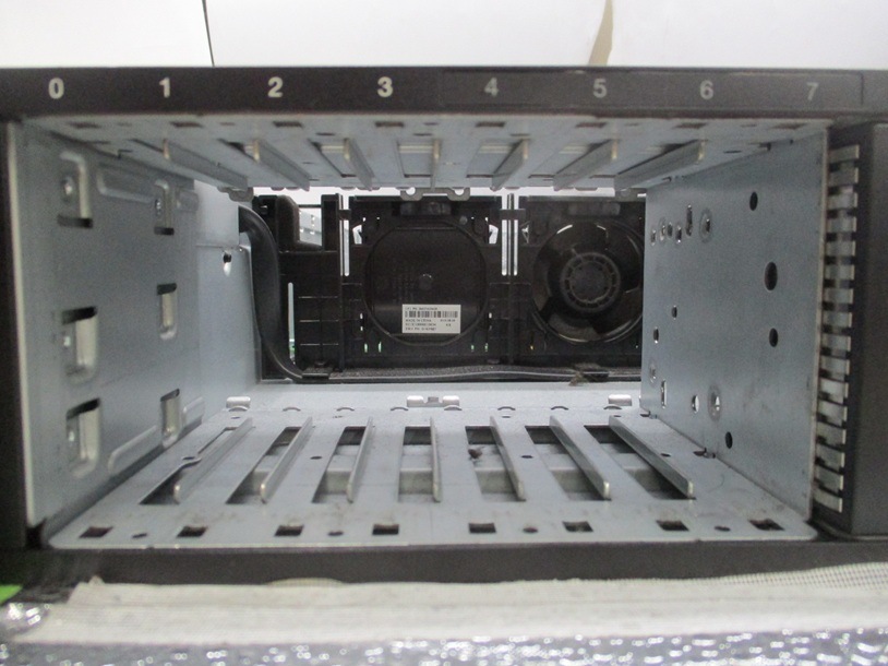 【中古】【7日保証】 【単体】【Xeon Gold 6130】【メモリ 160GB】Lenovo ThinkSystem SR550  (1921385)