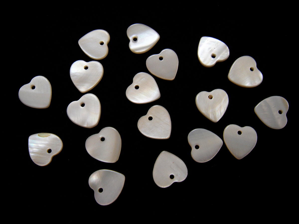 白蝶貝のミニハート＊6個入り shell-heart | 新着（New arrival
