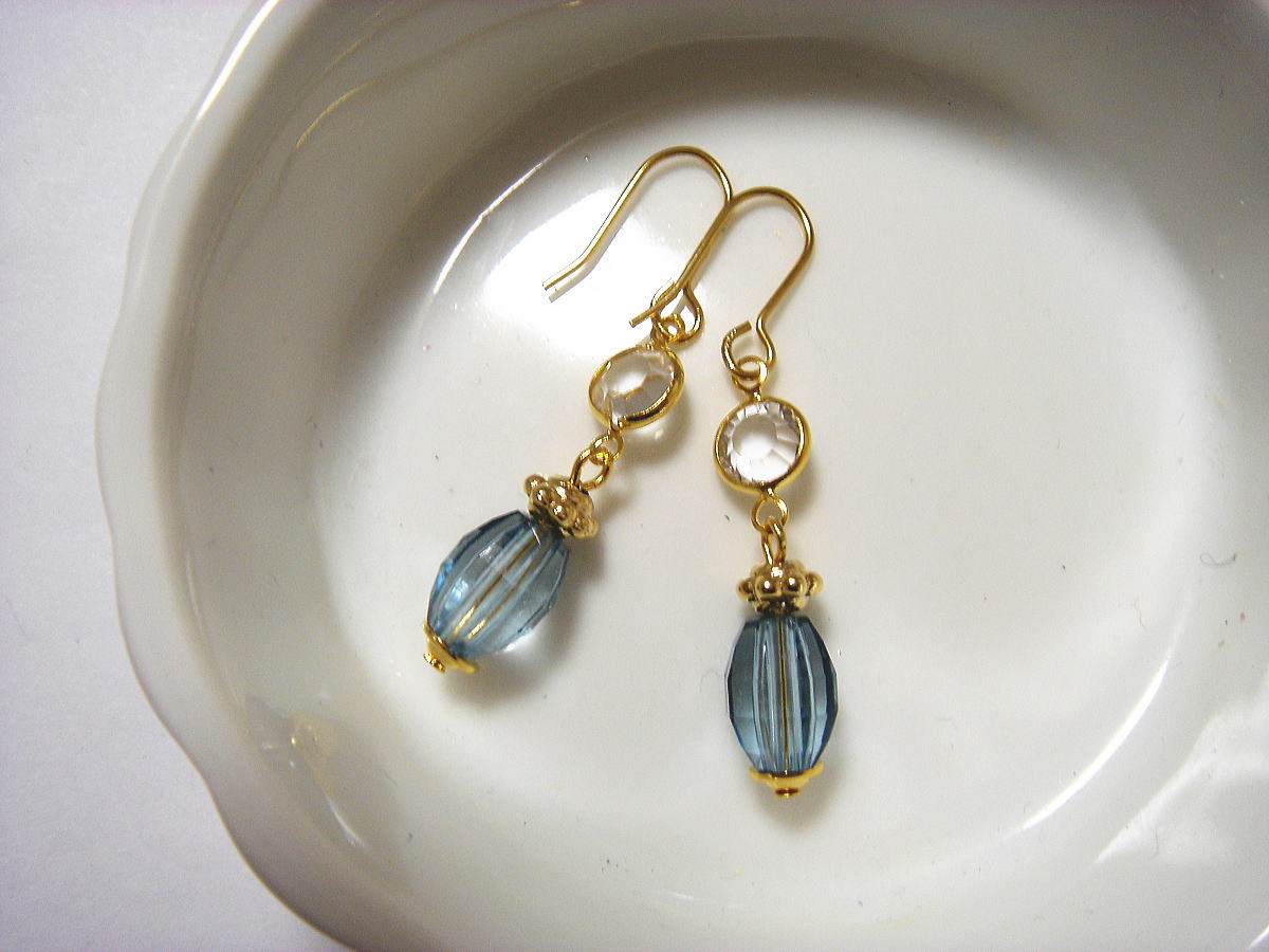 ������ե��������������Х�ȥ֥롼���ä����ʥԥ������ԥ������ͥå��쥹 piercing-12