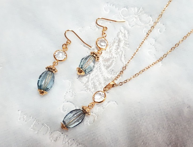 ������ե��������������Х�ȥ֥롼���ä����ʥԥ������ԥ������ͥå��쥹 piercing-12