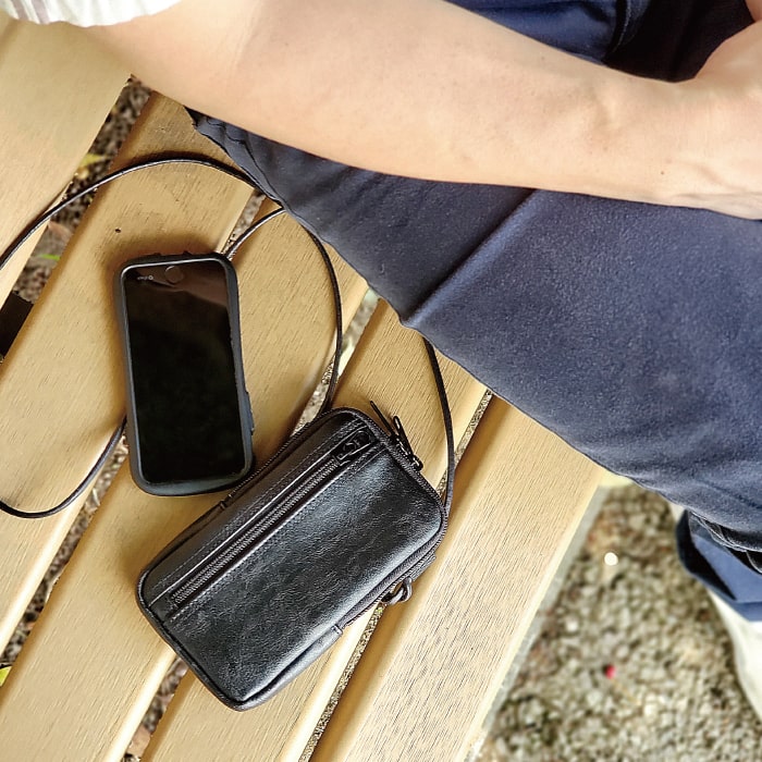 スマホショルダー サコッシュ スマホポーチ 日本製 豊岡製鞄 メンズ 旅行 外出 シンプル 黒 キャメル ANDY HAWARD KBN16450