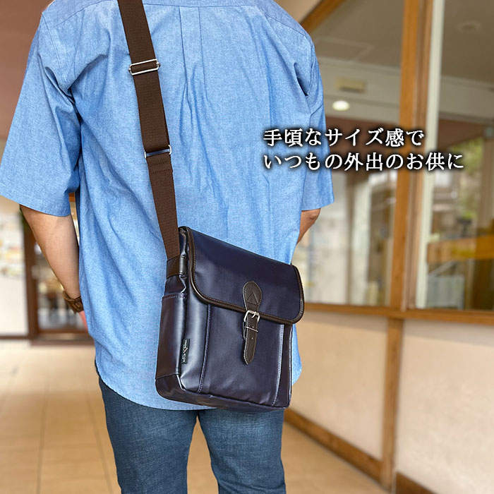 ショルダーバッグ メンズ 撥水 軽量 日本製 豊岡製鞄 B5対応 フラップ 綿ツイル 縦 縦型 紺 カーキ BLAZER CLUB KBN16465