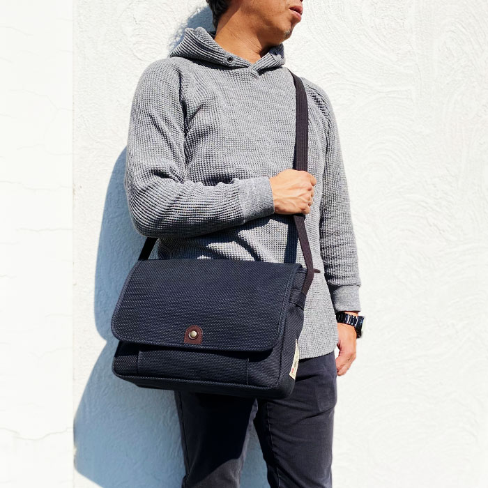 ショルダーバッグ カジュアルバッグ 日本製 豊岡製鞄 A4ファイル対応 刺し子 綿 柔道着 丈夫 メンズ レディース 横 横型 フラップ 和風 鞄の國 KBN01034