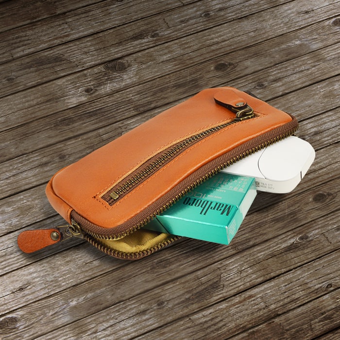 手編みのベルトとオーダーポーチ ウクライナ手編みのベルトとオーダー