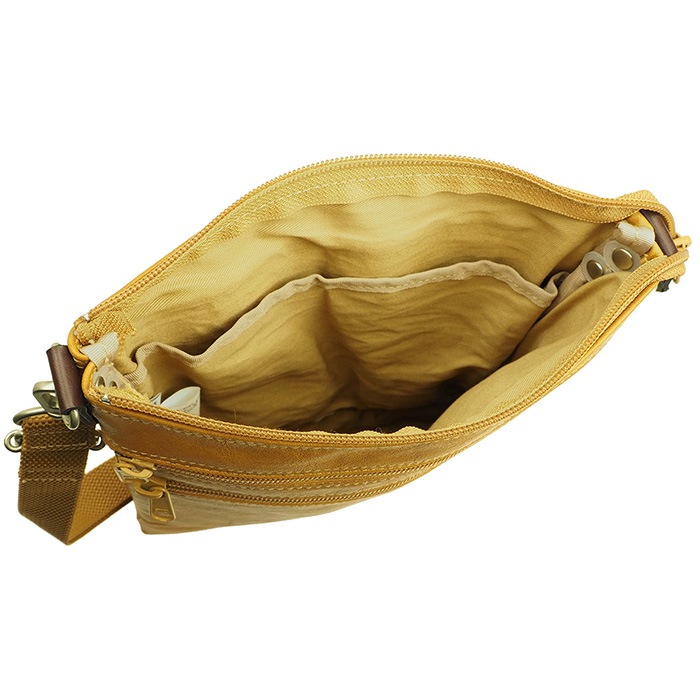 ショルダーバッグ サコッシュ 日本製 豊岡製鞄 メンズ B5 旅行 外出 シンプル 黒 キャメル ANDY HAWARD KBN16421