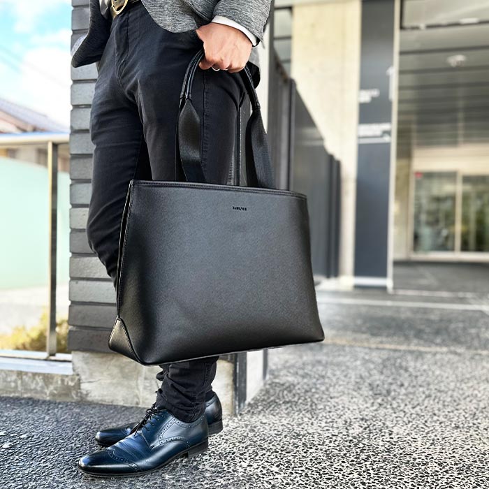 トートバッグ ビジネスバッグ メンズ B4ファイル 黒 サフィアーノレザー調 横 横型 タブレット対応 フォルム シンプル 大容量 HAMILTON KBN53440