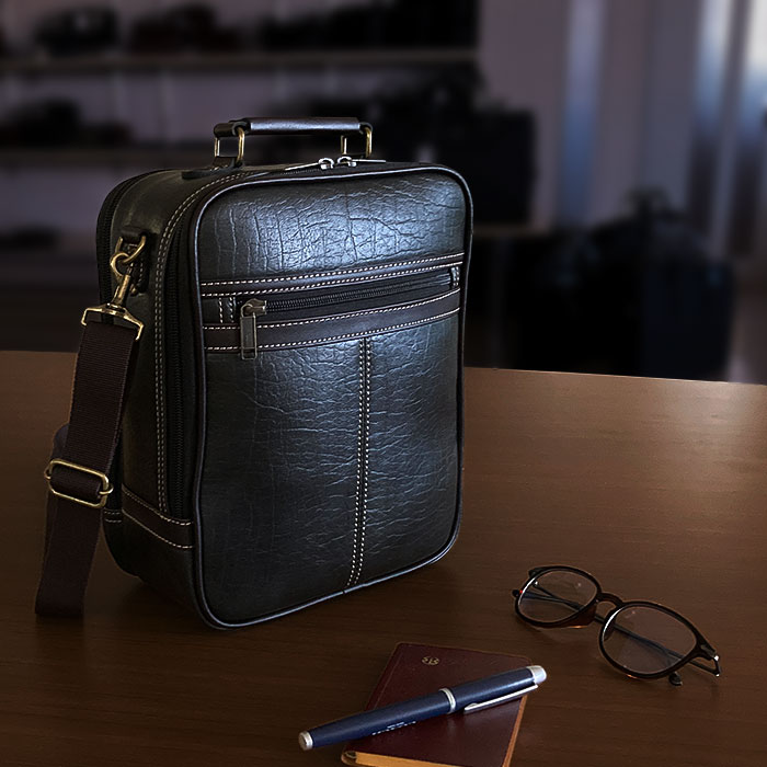 ショルダーバッグ メンズ 手提げバッグ 2way 2層 大開き 持ち手 ハンドル  ワンショルダー 斜め掛け 縦型 黒 CRADLE RIVER KBN16470