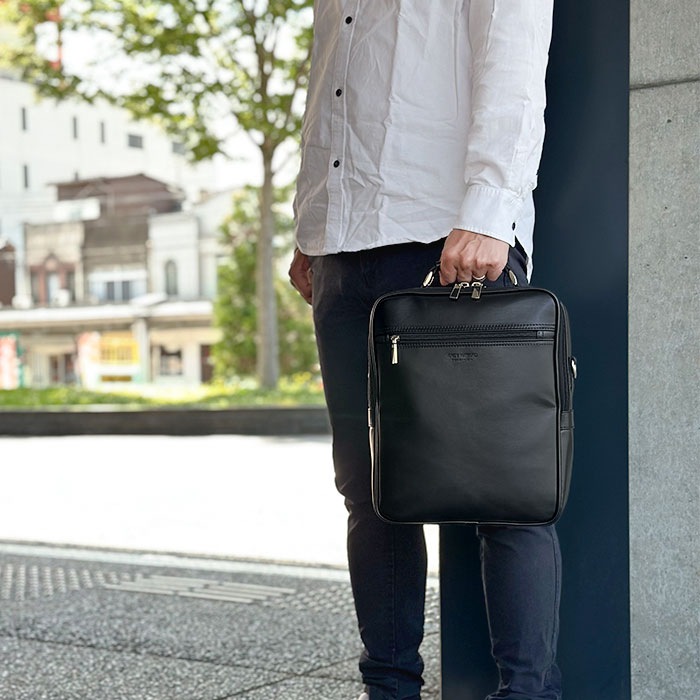 ショルダーバッグ メンズ 2層 A4 取っ手 ハンドル 2WAY 軽い 軽量 斜めがけ 手提げ 通勤 旅行 縦型 黒 ANDY HAWARD KBN16481