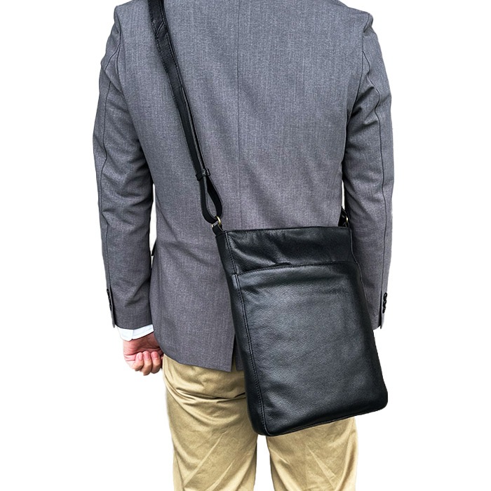 ショルダーバッグ ビジネスバッグ 牛革 本革 レザー メンズ A4 縦型 斜めがけ 黒 紺 HAMILTON KBN16418