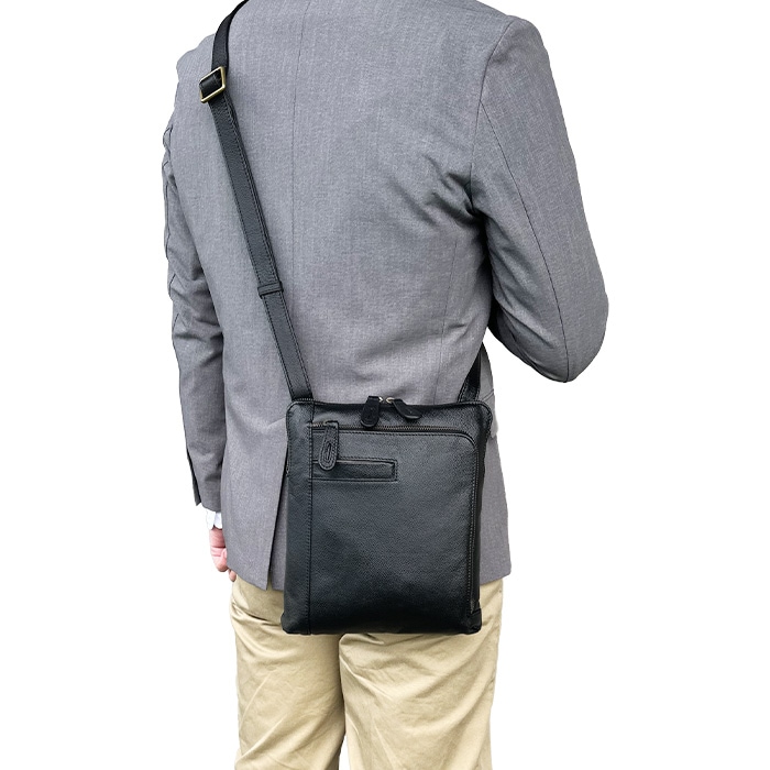 ショルダーバッグ ビジネスバッグ 牛革 本革 レザー メンズ A5 縦型 斜めがけ 黒 紺 チョコ Kbn164 ハミルトン Hamilton 送料無料 ショルダーバッグ 鞄倶楽部