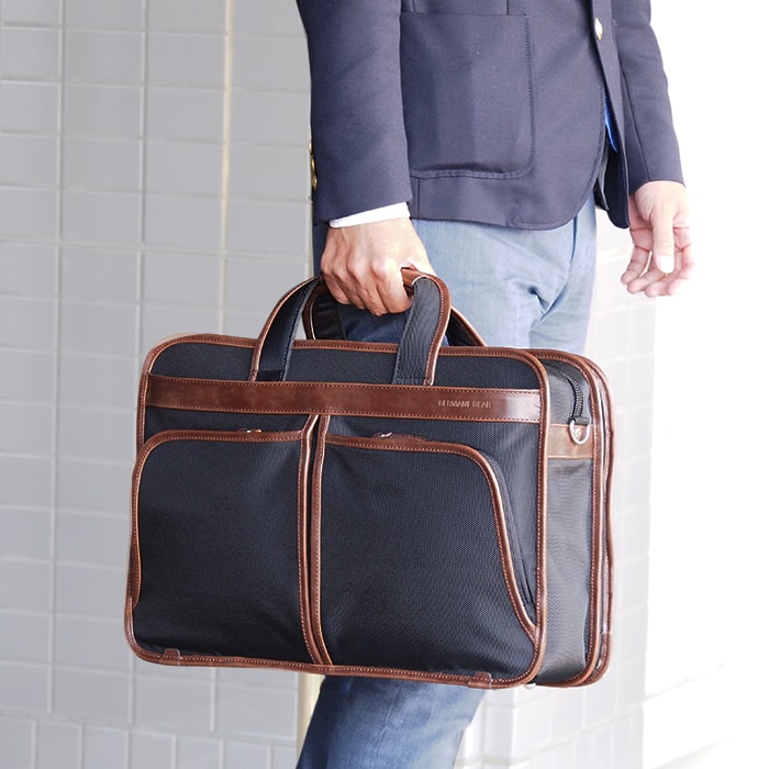 【sold out】ブリーフケース ビジネスバッグ メンズ 大容量 大きめ 自立 ブランド B4ファイル ポリエスター タブレット対応 キャリーオン ショルダーベルト 2層 GERMANE GEAR KBN26601
