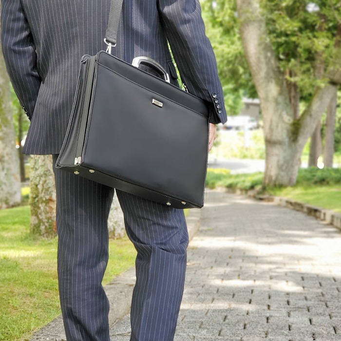 ダレスバッグ ビジネスバッグ 日本製 豊岡製鞄 メンズ B4 ダレス アルミハンドル フォーマル 営業 出張 外回り 通勤 黒 KBN22301 ジェイシーハミルトン J.C HAMILTON