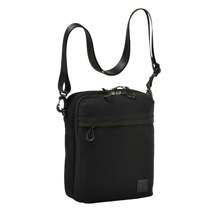 ショルダーバッグ メンズ 軽量 2層 斜めがけ かっこいい カジュアル アウトドア 旅行 縦型 メッシュ風 黒 紺 KBN33795