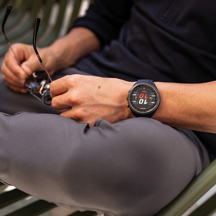GARMIN GPSゴルフウォッチ Approach S70 47mm | スマートウォッチ