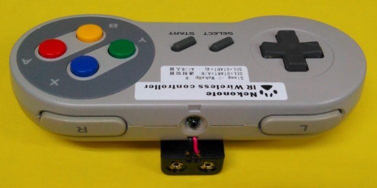 猫の手3号b　SFCコントローラ組み込み用送信機キット