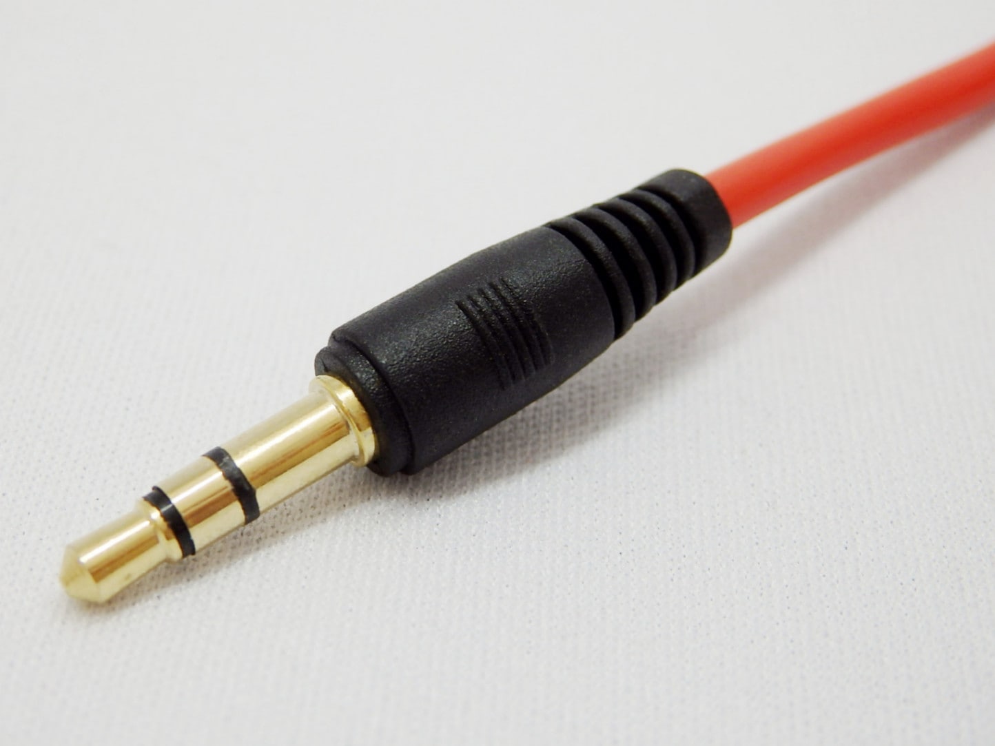 3.5mm 3極ステレオケーブル オス-オス 180cm （0972） | サプライ用品