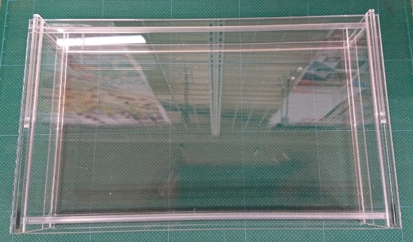 組立式アクリルケース「パッケージをさらにキョウカちゃん。」【FC（中）用】