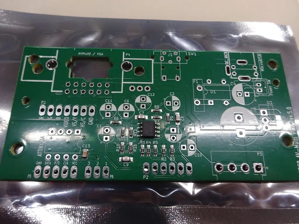 赤白FC用 FCRGB基板【AVマルチ出力】（Rev.02）(キット) | 同人ハード