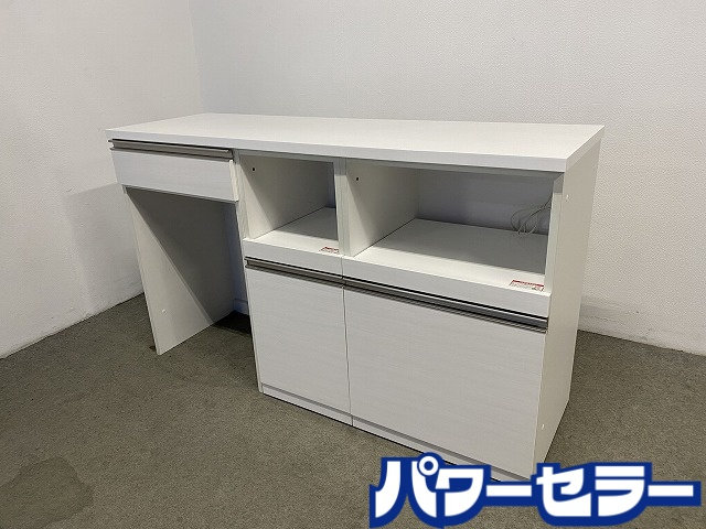 食器棚 中古の家具と家電がすべて揃うリサイクルショップ