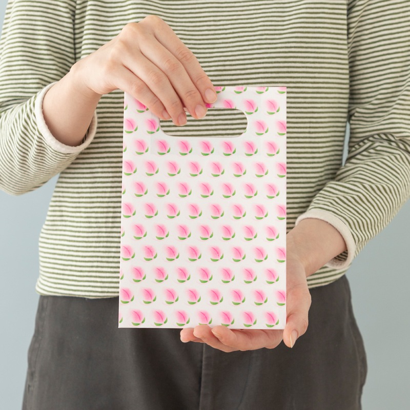 ペーパーバッグ　台湾ぴんく