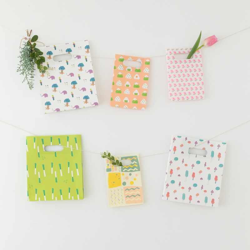 ペーパーバッグ　台湾ぴんく