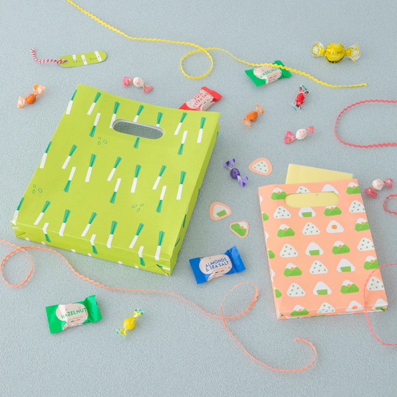 ペーパーバッグ　おねぎり