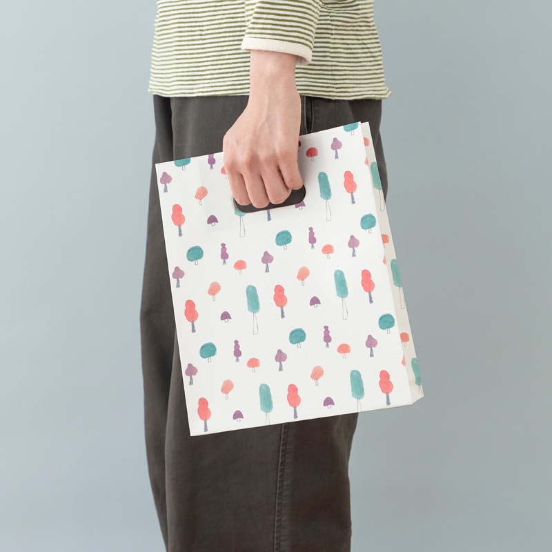 ペーパーバッグ　森と湖畔