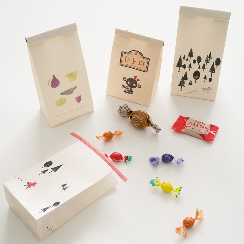 くるくるペーパーブクロ　レトロ