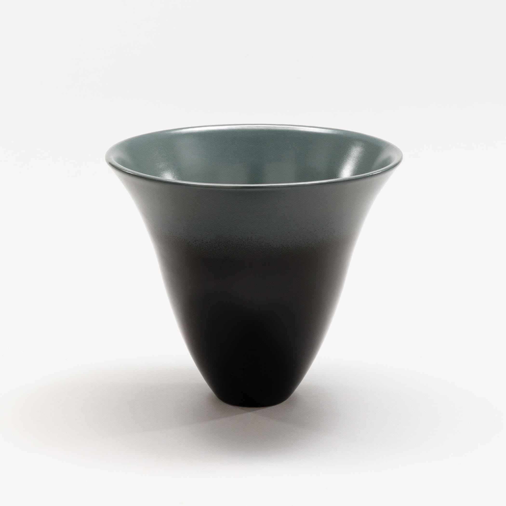 新品！萬古焼 陶器 花瓶 ブラウン グリーン 萬古焼 陶器 花瓶 ブラウン グリーン - メルカリ