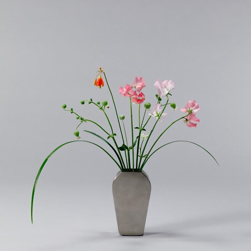 ステンレス花器 NEUTRA 2026巡回 | 花器・花瓶,アルミ/ステンレス