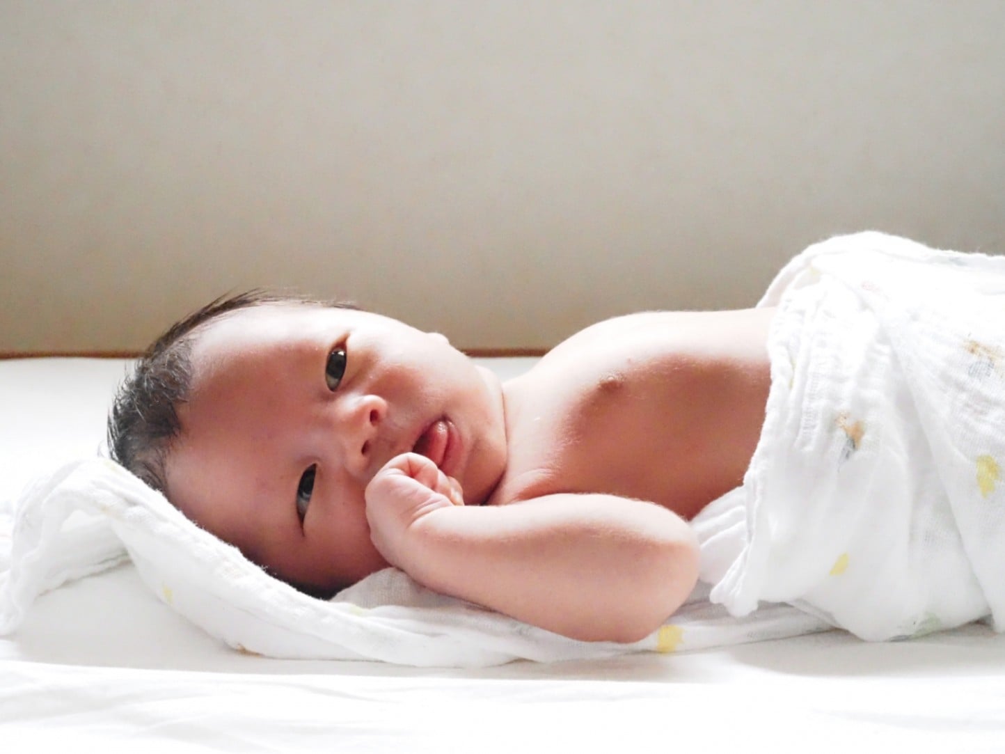 赤ちゃんは、お腹の中にいる時から生まれた後の授乳に備えて吸啜、嚥下などの準備をしています。お母さんも妊娠中から授乳の準備を始めましょう!