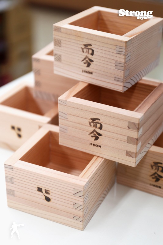 ���� ����