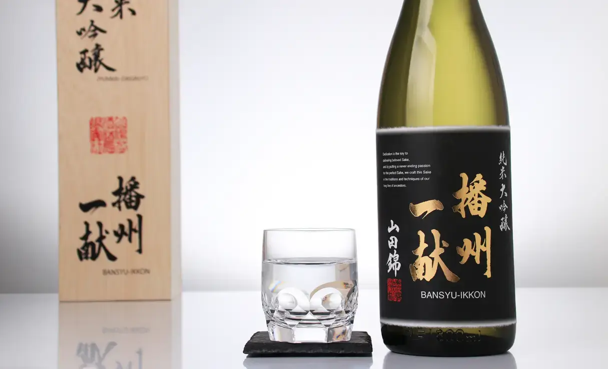 播州一献 純米大吟醸 山田錦 1.8L | 播州一献|山陽盃酒造(兵庫 播州一献 純米大吟醸 山田錦 1.8L | 播州一献|山陽盃酒造(兵庫