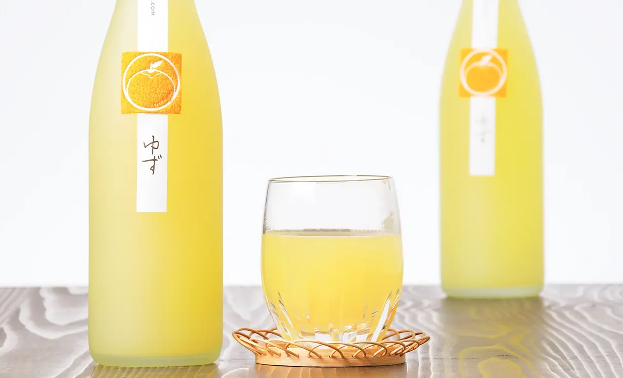 鶴梅 ゆず 720ml | 平和酒造 ｜リキュール（和歌山県） | -酒やの鍵本