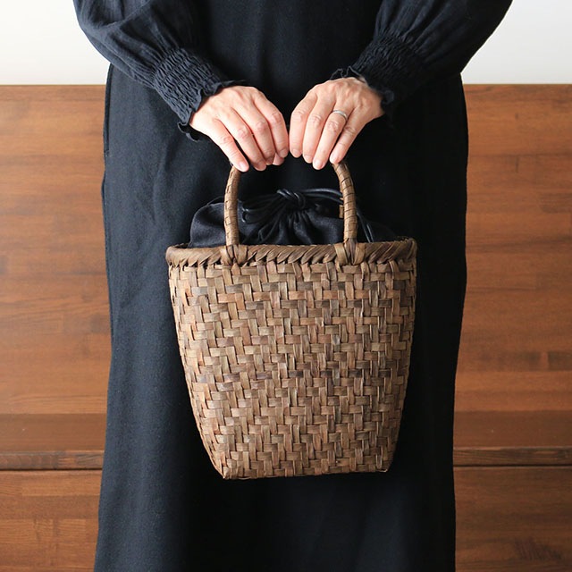 ڽΥڥ륻쥯ȡ<br><br>(Ԥ//ͥ/ϥɥ륫С)<br>()25ߥޥ10ι⤵23cm<br>()380g<br>2025ǯ1010()202025ǯ1130()23