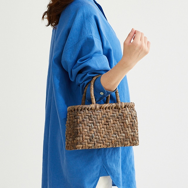 くるみ籠(国産材/表皮/網代編み/横長/小サイズ)(約)幅26×マチ10.5×本体