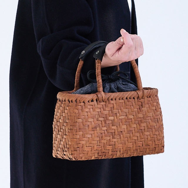 ��ʡ�ޡ�<br>��ޤ֤ɤ���<br>(������/�����Ԥ�/��Ĺ/��������/���åȥ�ĥ����ɶ�����/�إ�ܡ���/�ݥ��졼/�ϥ�ɥ륫�С�)<br>(��)��26�ߥޥ�10.5�����ι⤵16cm<br>(��)380g<br>12��4��(��)20����2��8��(��)23��