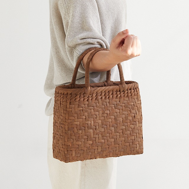 ��ޤ֤ɤ���<br>(���ַ�/��������)<br>(��)��27.5�ߥޥ�9.5�����ι⤵23cm<br>(��)440g