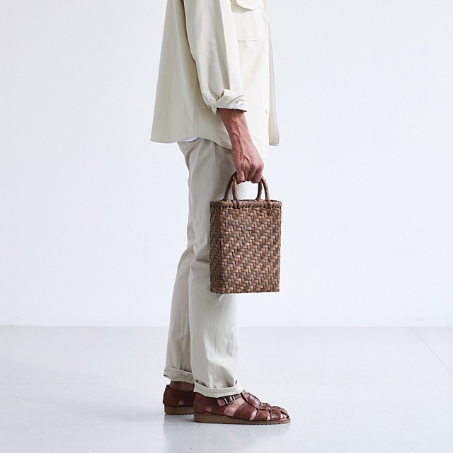 �������<br>(�����Ԥ�/��Ĺ/�����/��������)<br>(��)��20.5�ߥޥ�7.5�����ι⤵27cm<br>(��)320g