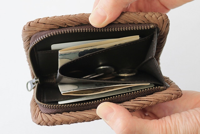 ��ޤ֤ɤ�����<br>(�񻺺�/�����Ԥ�/�˺٤Ҥ�/�Ҥ���3��5mm/��¦�ܳ�/L���ե����ʡ�)<br>(��)��13.5�ߥޥ�3.5�߹⤵10cm<br>(��)130g<br>�����ᾮ���ݥ��åȡ�1�������ɥݥ��åȡ�2