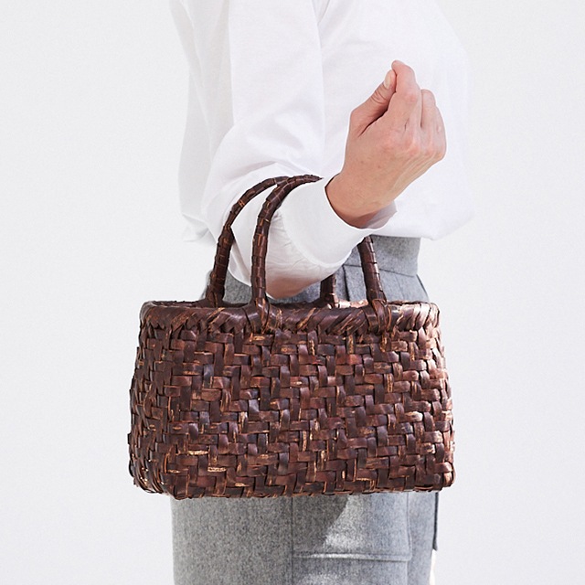 ��������<br>(�����Ԥ�/��Ĺ/��������)<br>(��)��26�ߥޥ�10.5�����ι⤵16cm<br>(��)450g