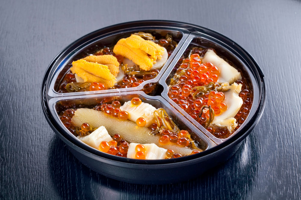 ����������